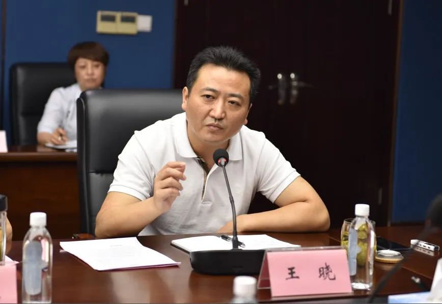 南昌市政公用集團黨委副書記、總經(jīng)理萬義輝一行調(diào)研江西長運