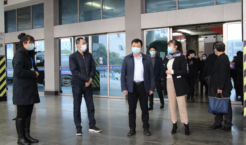 市政公用集團黨委委員、副總經(jīng)理郭曉慶一行調(diào)研九江長運、上饒汽運