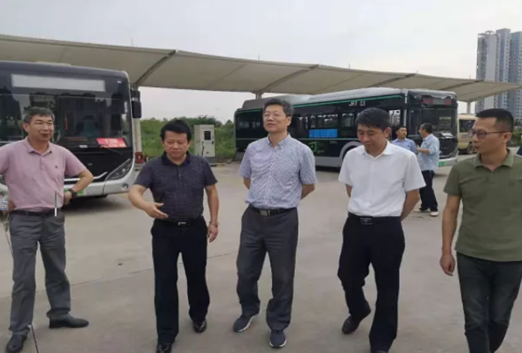 省交通廳安委會(huì)督查組督導(dǎo)吉安長(zhǎng)運(yùn)、吉安公交安全生產(chǎn)工作