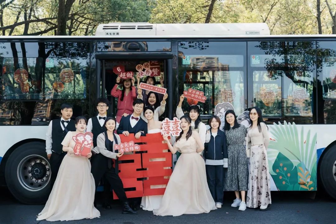 創(chuàng)新經(jīng)營 || 新余公交：婚車定制 低碳、節(jié)儉、有新意！
