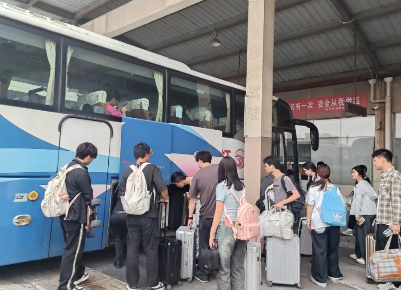 新余公司：多措并舉，保障“五一”旅客出行