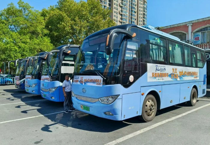 九江長運(yùn)：“綠色通道”+周密部署，廬山公交助力音樂節(jié)出行無憂